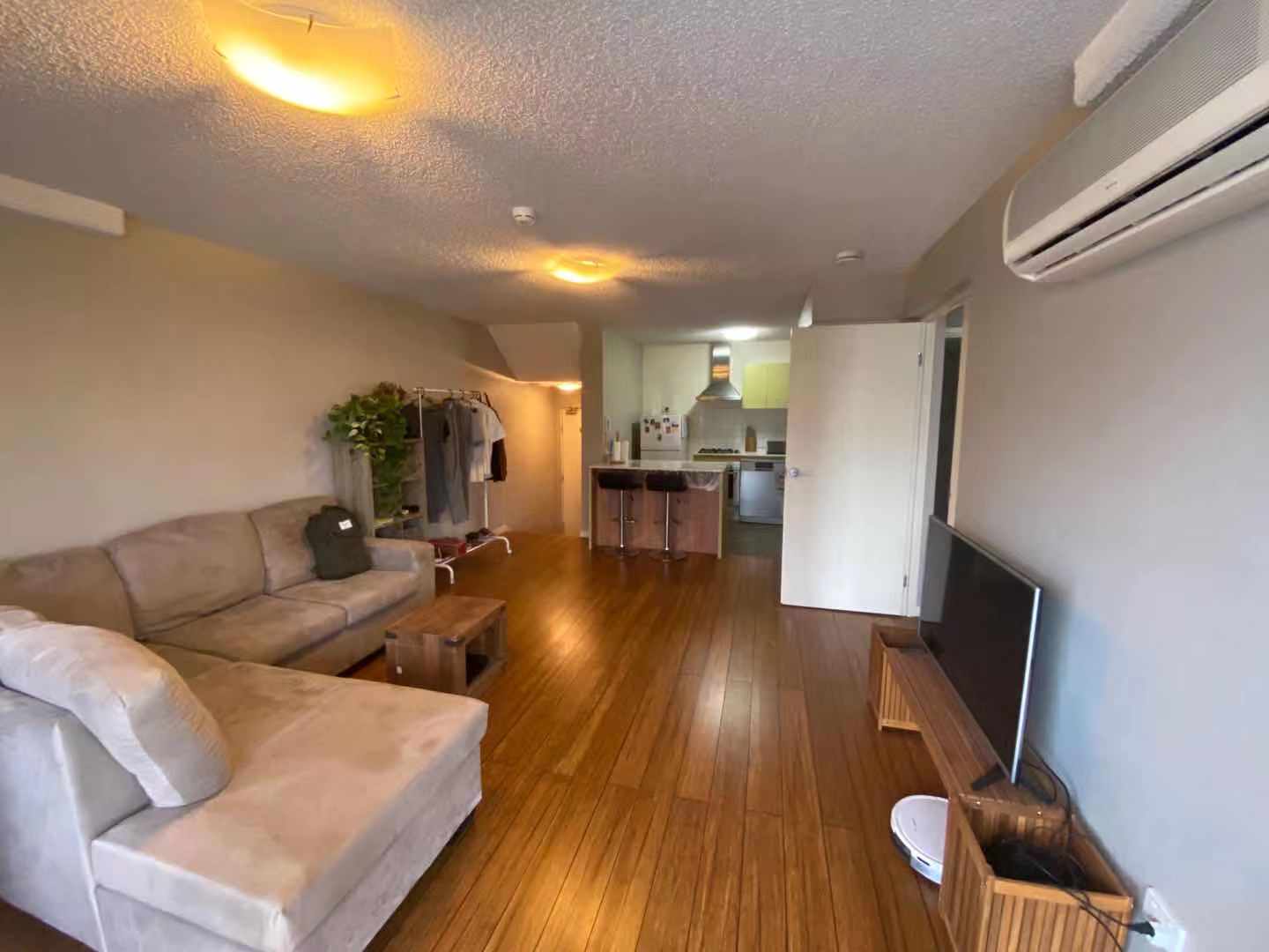 Private Property - South Brisbane, Qld 4101
