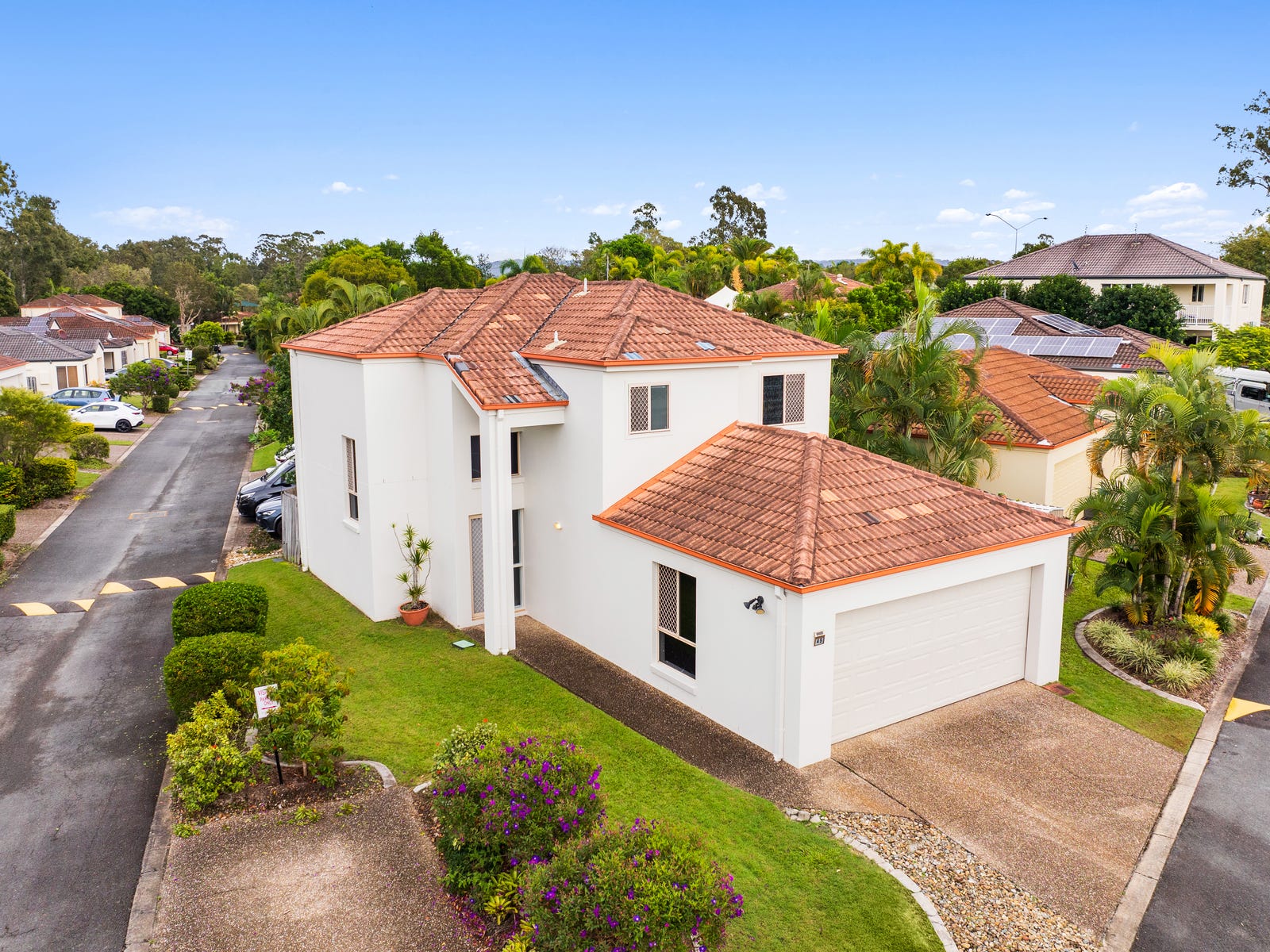 Private Property - Arundel, Qld 4214