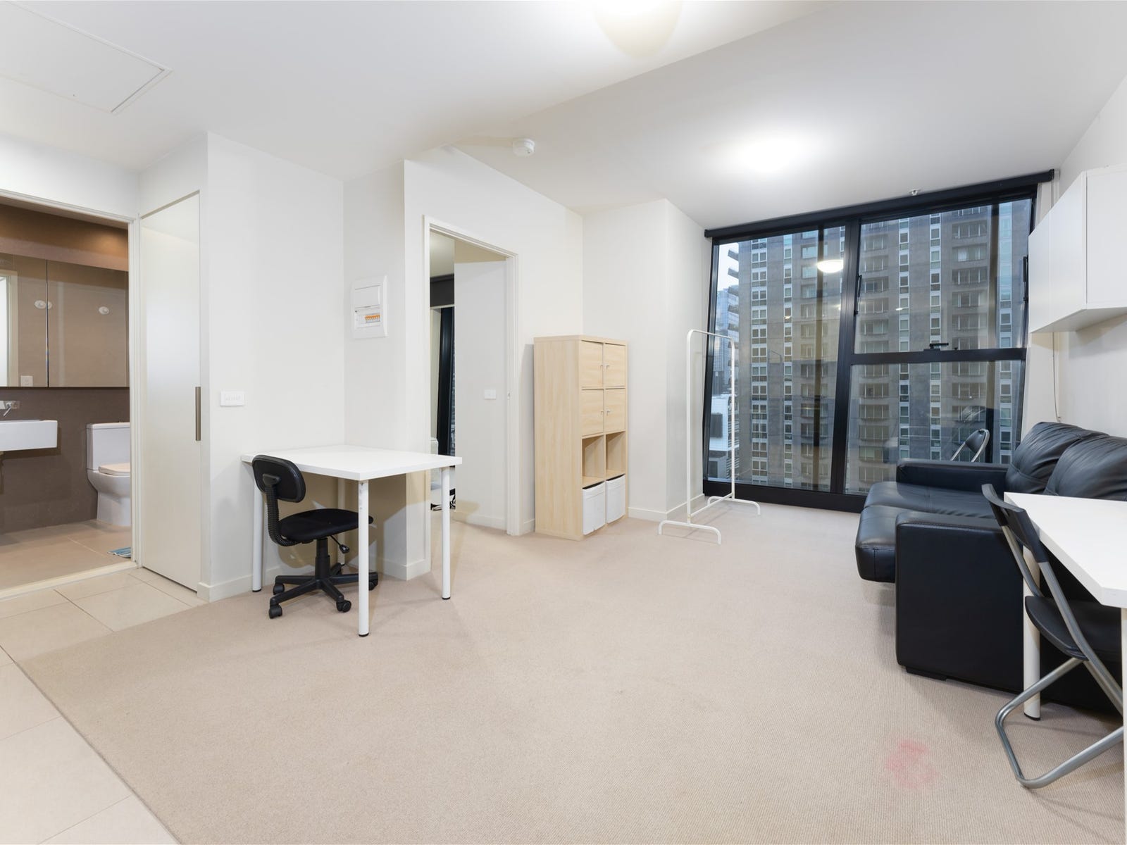 Private Property - Melbourne, Vic 3000