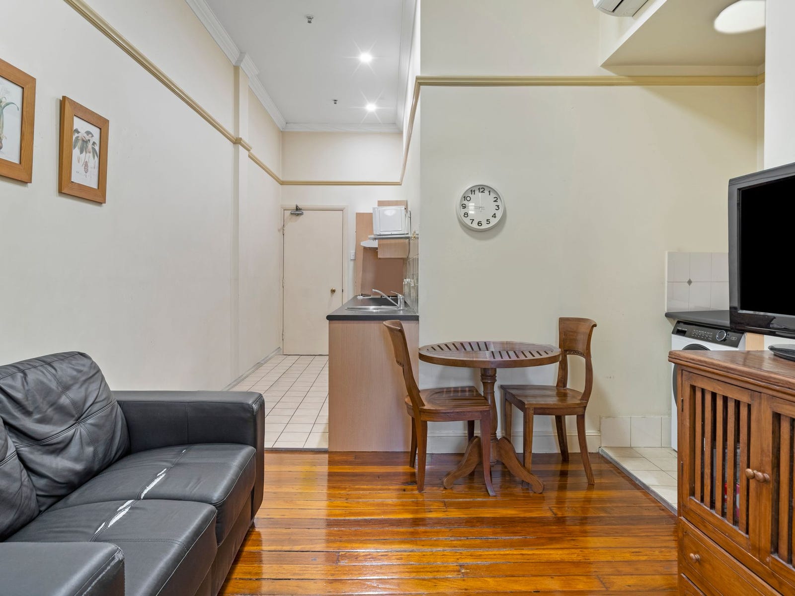 Private Property - Brisbane City, Qld 4000
