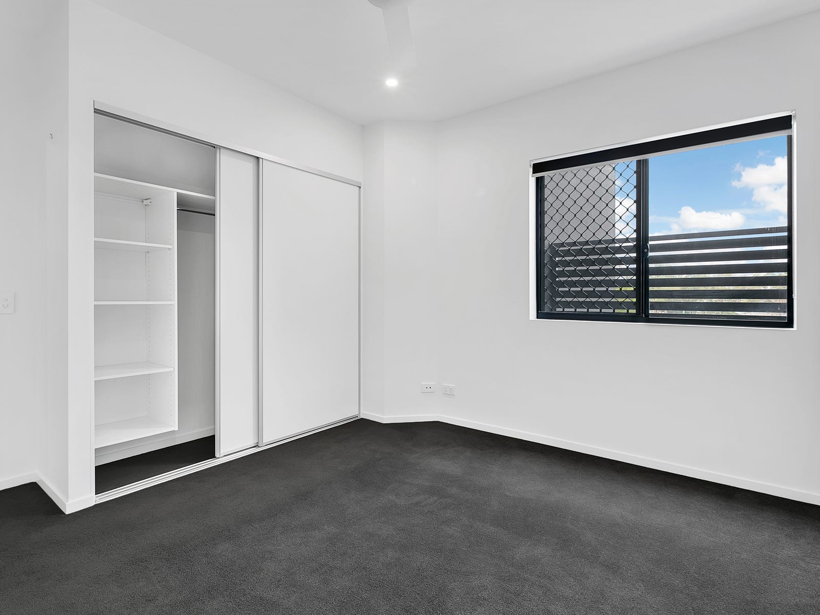 Private Property - Cannon Hill, Qld 4170