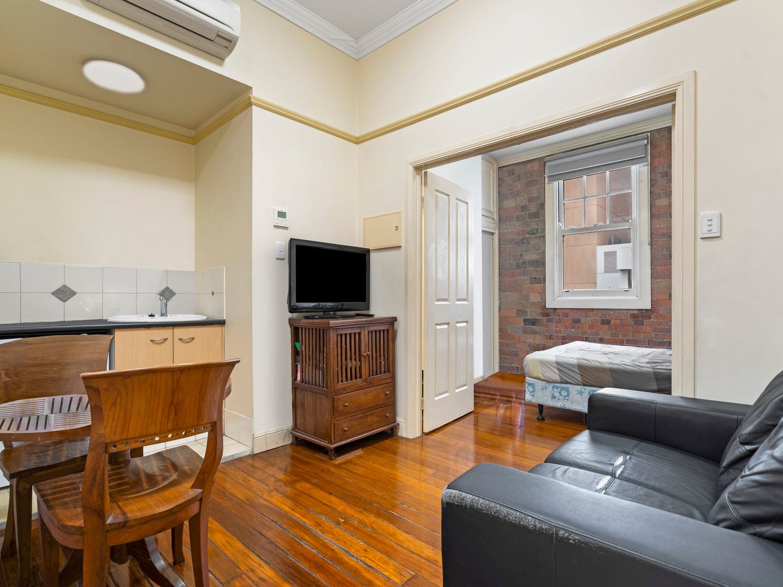 Private Property - Brisbane City, Qld 4000