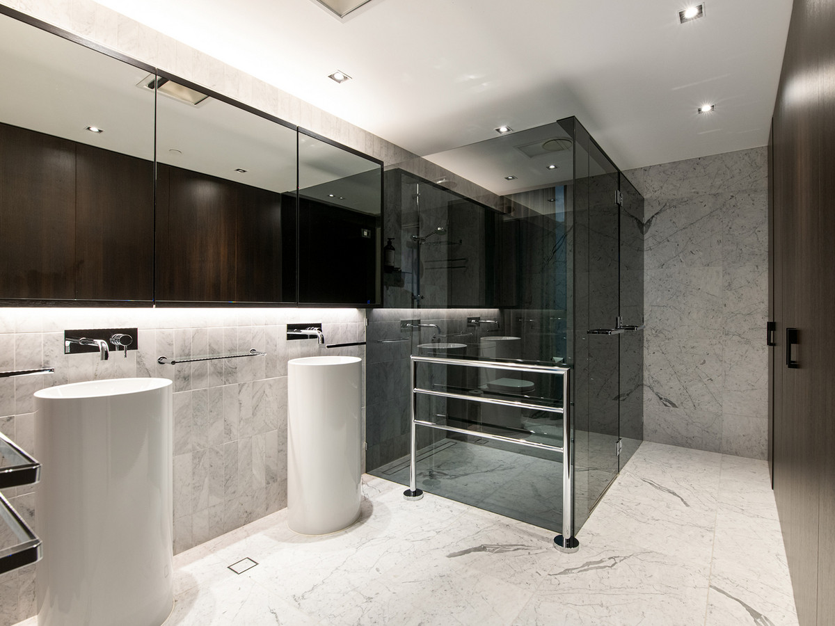 Private Property - Newstead, Qld 4006
