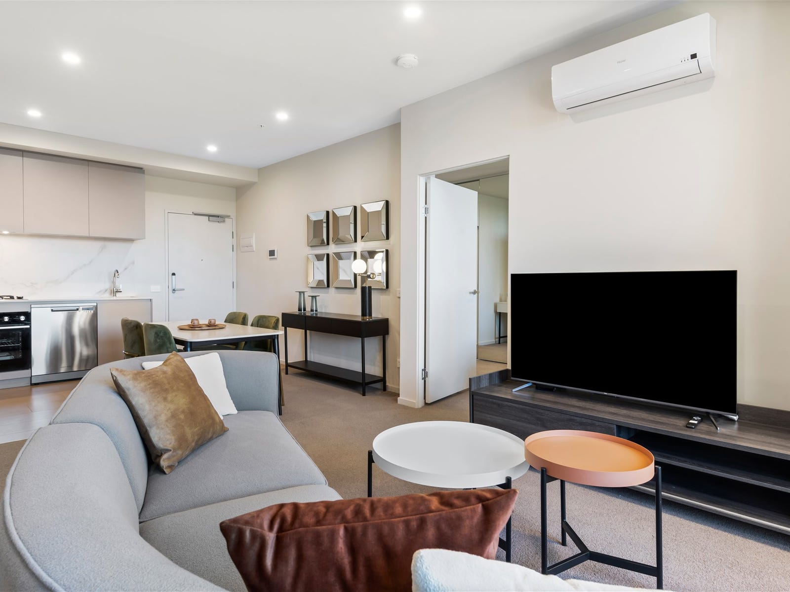 Private Property - Caulfield North, Vic 3161