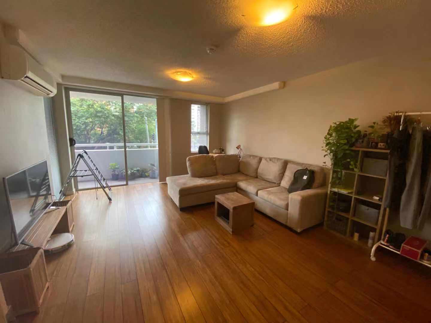 Private Property - South Brisbane, Qld 4101