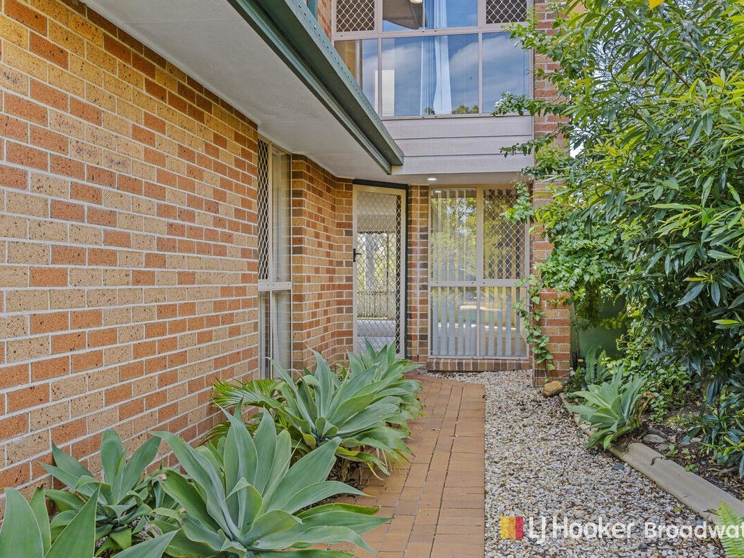 Private Property - Labrador, Qld 4215