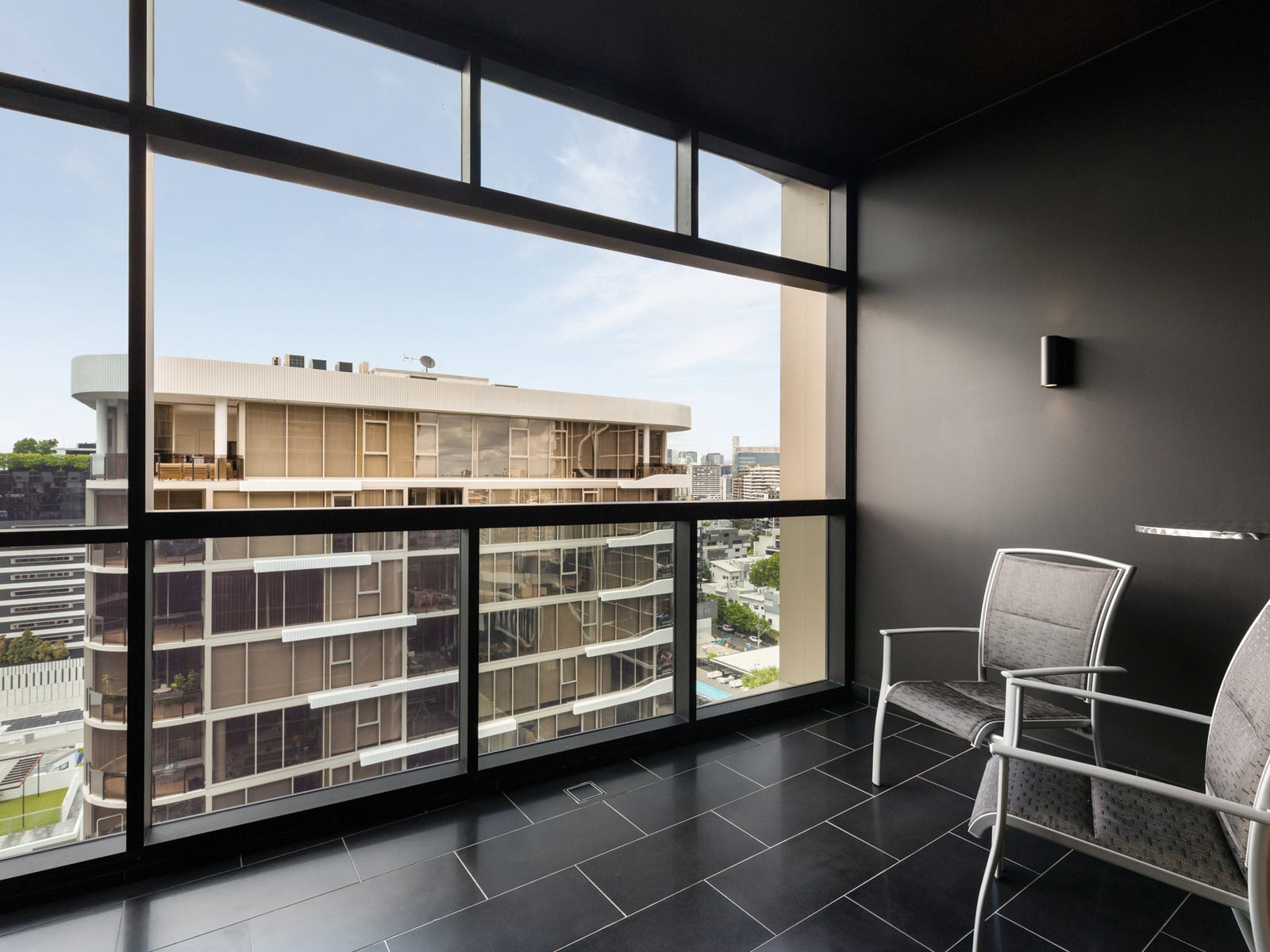 Private Property - Newstead, Qld 4006