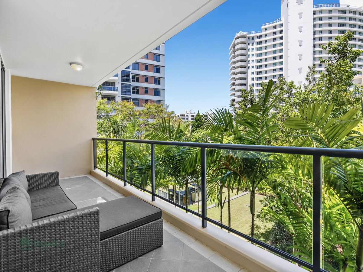 Private Property - Southport, Qld 4215